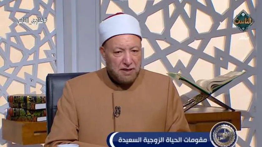 أمين الفتوى بدار الإفتاء يوضح حكم إخراج زكاة المال للأهل (فيديو)
| يلا شوت