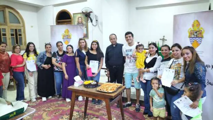 كنيسة الرأس السوداء بالإسكندرية تحتفل بتخرج دفعة جديدة لـ«الحرف اليدوية»
| يلا شوت