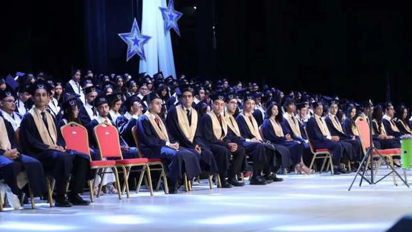 وزيرة التنمية المحلية لطلاب الثانوية العامة: «النجاح ما بيجيش غير بالمثابرة»
| يلا شوت