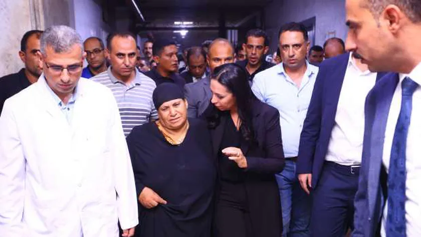 وزيرة التضامن تعزي والدة ضحايا حادث قطاري الزقازيق وترافقها لإنهاء تصاريح الدفن
| يلا شوت