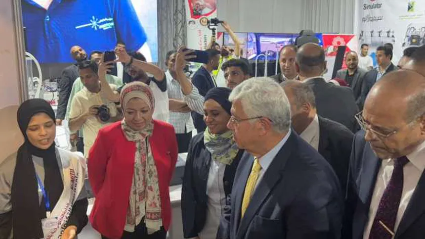 «تطوير التعليم»: طلاب «مصر التكنولوجية» يحصدون المركز الأول في الابتكارات الصناعية
| يلا شوت