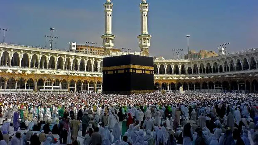 شركات السياحة تبدأ توثيق عقود وكالة العمرة وخطاب الضمان البنكي
| يلا شوت