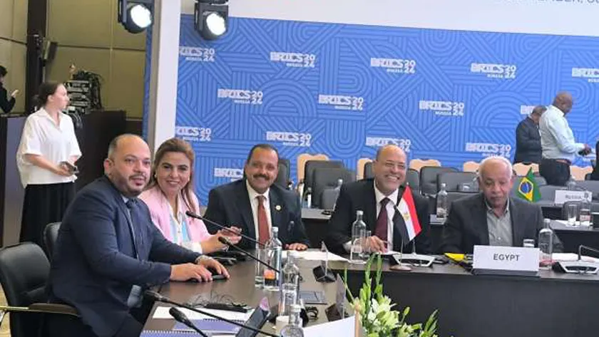 اتحاد عمال مصر: مخرجات المنتدى النقابي لدول البريكس تتماشى مع رؤيتنا
| يلا شوت