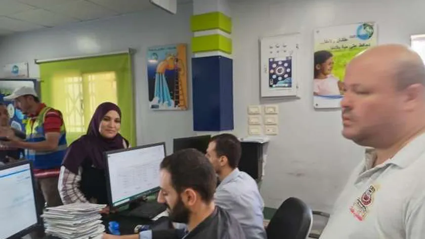 شركة المياه تنظم حملة لاستطلاع آراء المواطنين في جودة الخدمة بالشرقية
| يلا شوت