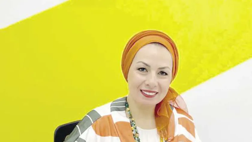 چرمين عامر توقع عقد إصدار كتابها «#كوكب – المؤثرين» بالعربية والإنجليزية
| يلا شوت