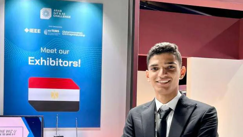 وزير التعليم يهنئ الطالب الفائز بالمركز الثاني عربيًا في «الذكاء الاصطناعي»
| يلا شوت