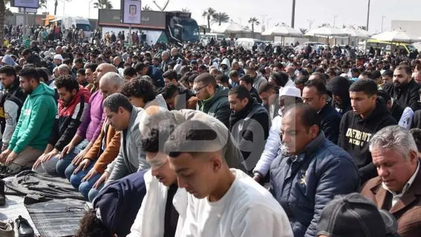 دار الإفتاء: لا يجوز سماع خطبة الجمعة من الراديو
 | يلا شوت
