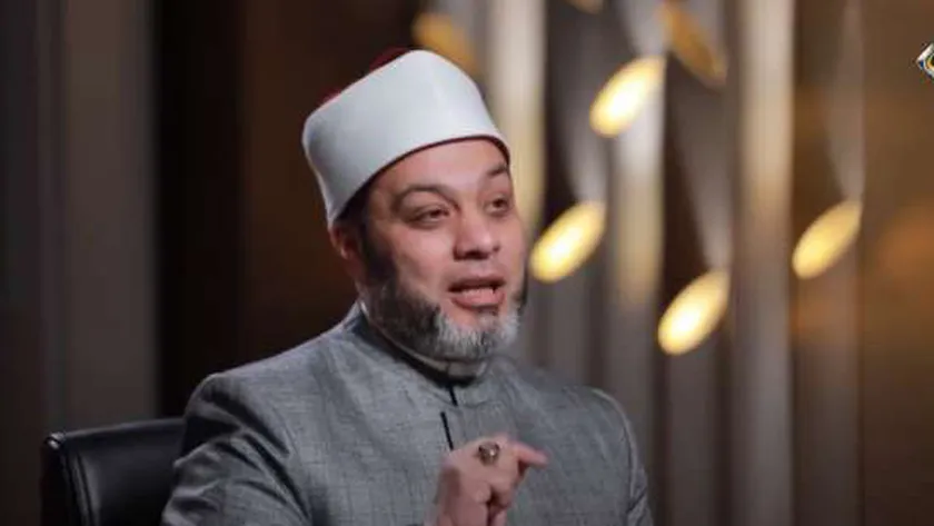 «عمري 70 سنة وأريد حفظ القرآن».. باحث بـ«كبار العلماء» يكشف أسهل طريقة
| يلا شوت