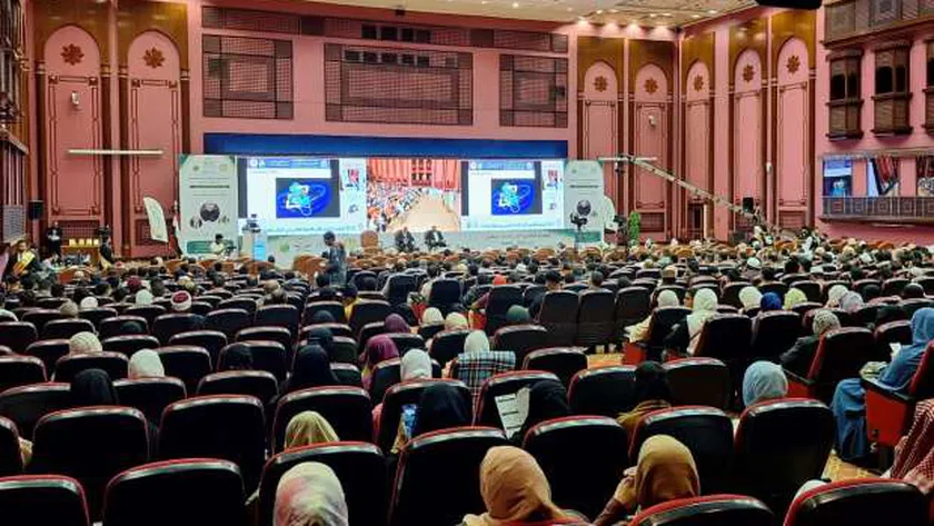 المؤتمر العالمي للإعجاز في القرآن الكريم يحذر من «قضايا وهمية ساذجة»
| يلا شوت