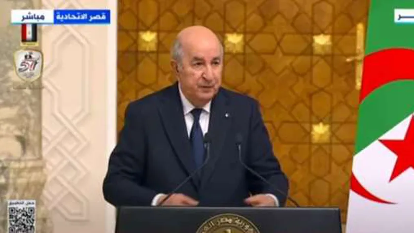 الرئيس الجزائري: قلوب جميع الشعوب العربية مع أهالي قطاع غزة
                                     | يلا شوت