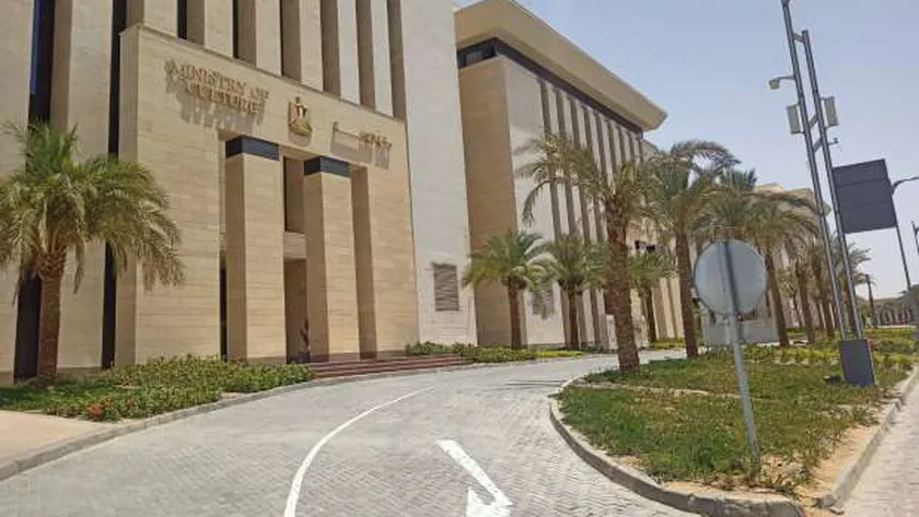 «الثقافة» تستعد لتنظيم معرض الإسكندرية للكتاب خلال أيام
| يلا شوت