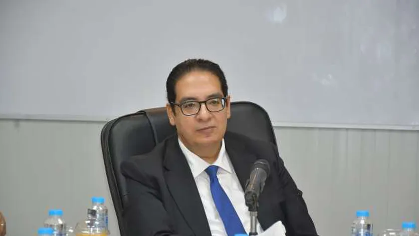رئيس جامعة القاهرة يوجه بسرعة إنجاز الأعمال بالمجمع الطبي للأطفال
| يلا شوت