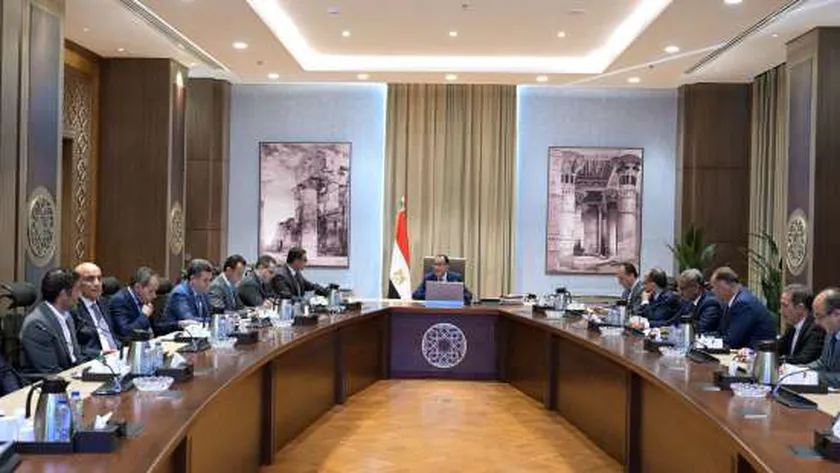 مجلس الوزراء: إقبال من مواطني الخليج على شراء وحدات العلمين الجديدة ومشروع أرابيسك
| يلا شوت