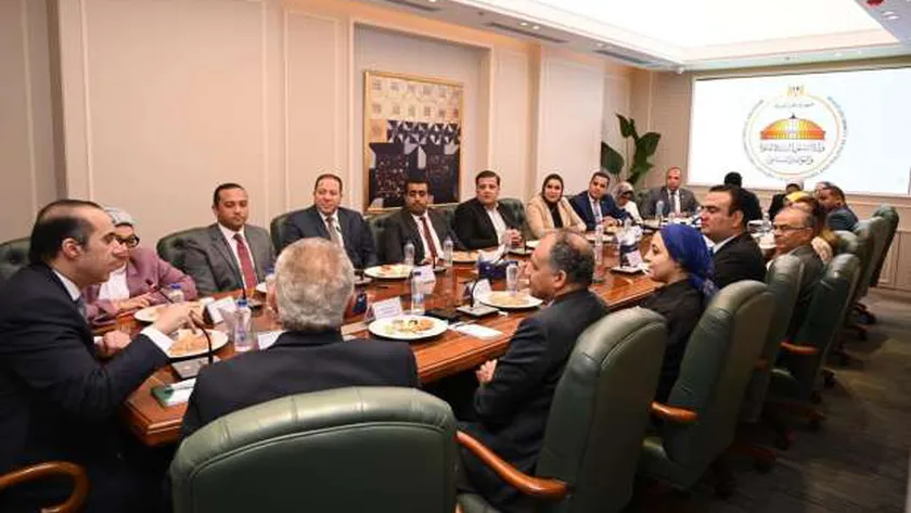 التحالف الوطني يؤكد الشراكة الفاعلة مع الدولة في مواجهة التحديات الاقتصادية
| يلا شوت