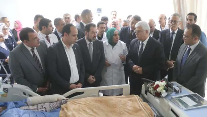 28 مصابا من حادث الجلالة يغادرون المجمع الطبي بالسويس بعد تحسن حالتهم
| يلا شوت
