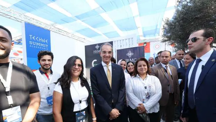 وزير الاتصالات: إنشاء 23 مركز إبداع مصر الرقمية «كريتيفا» بمختلف المحافظات
| يلا شوت