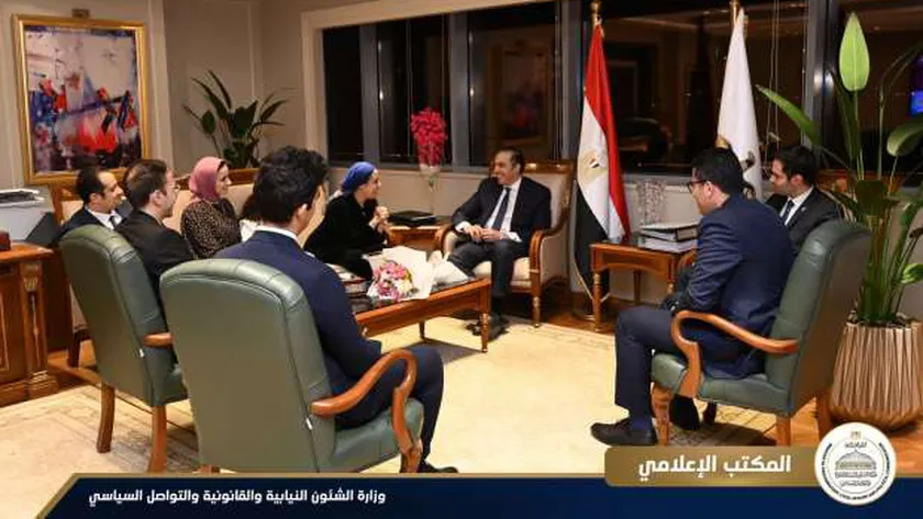 وزير الشئون النيابية يستقبل وفدا من مؤسسة حياة كريمة: حققتم المعادلة الصعبة
| يلا شوت