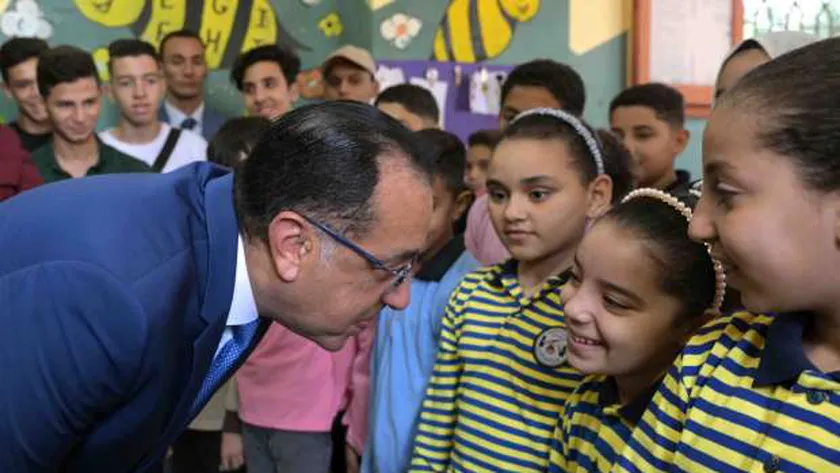مدبولي: حريصون على تطبيق إجراءات التعامل مع زيادة الكثافات الطلابية بالفصول
| يلا شوت