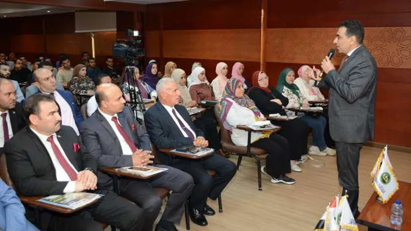 نائب رئيس جامعة القاهرة: نشر الوعي هو الطريق الأمثل لمكافحة الفساد
| يلا شوت