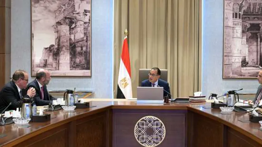 مدبولي يلتقي رئيس مجموعة حزب الشعب الأوروبي بالبرلمان الأوروبي
| يلا شوت