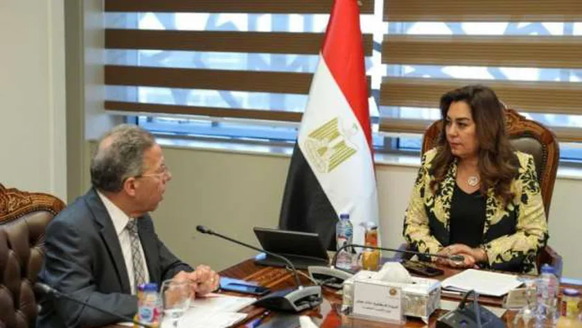 نقيبا الأطباء والأسنان يطالبان بإعفاء العيادات المرخصة من تطبيق قانون التصالح
| يلا شوت