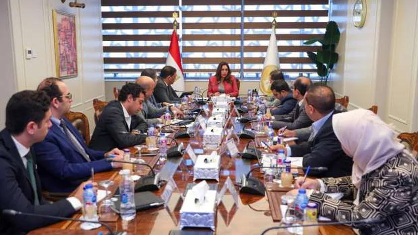 «التنمية المحلية»: نعمل على تبسيط إجراءات ترخيص المحلات للمواطنين
| يلا شوت