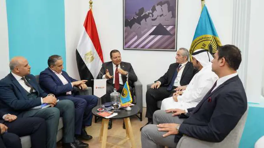 «الاعتماد والرقابة» تنظم ورشة عمل تعريفية حول معايير السلامة لوحدات الرعاية الأولية
| يلا شوت