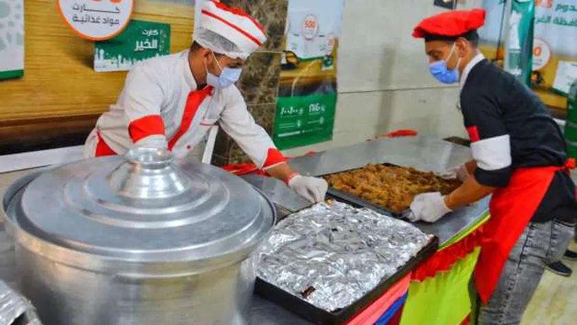 أسقفية الخدمات توفر وجبات صحية للأطفال وكشف بالمجان ضمن حملة «إيد واحدة»
| يلا شوت