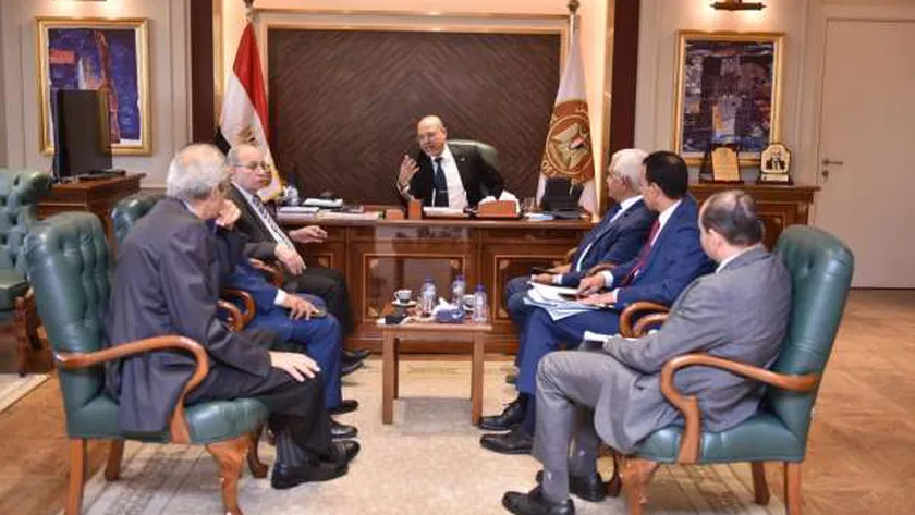 وزير العمل: نسعى لدعم 5 ملايين عامل وضمهم لمنظومة التأمين والرعاية الصحية
| يلا شوت