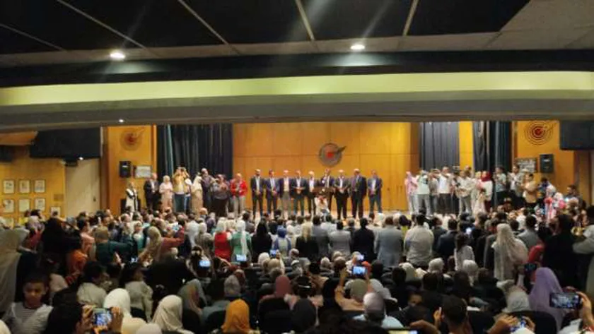 أعضاء جدول «تحت التمرين» بنقابة الصحفيين يؤدون اليمين أمام المجلس
| يلا شوت
