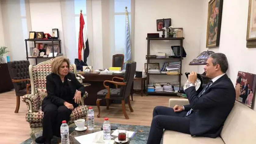 نقيب الإعلاميين ومشيرة خطاب يبحثان سبل التعاون المشترك بين الجانبين
| يلا شوت