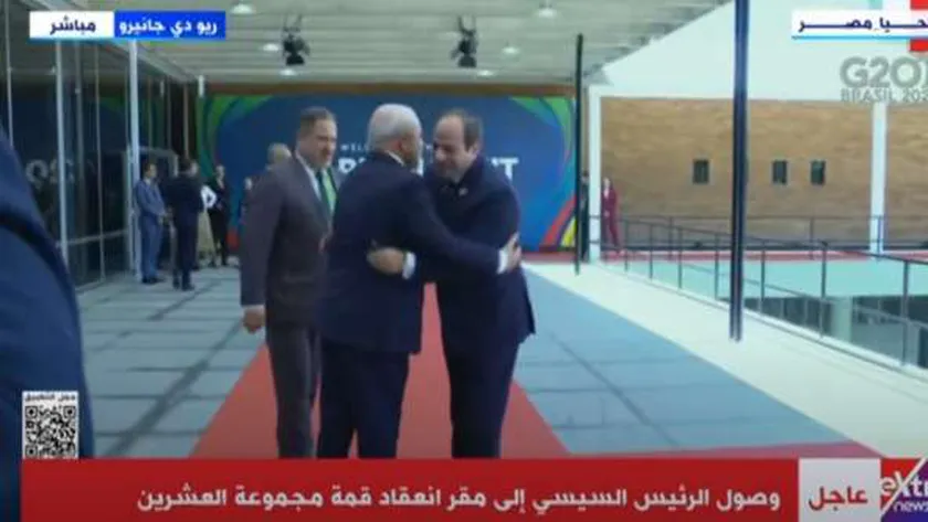 الرئيس السيسي يصل إلى مقر انعقاد قمة مجموعة العشرين
| يلا شوت