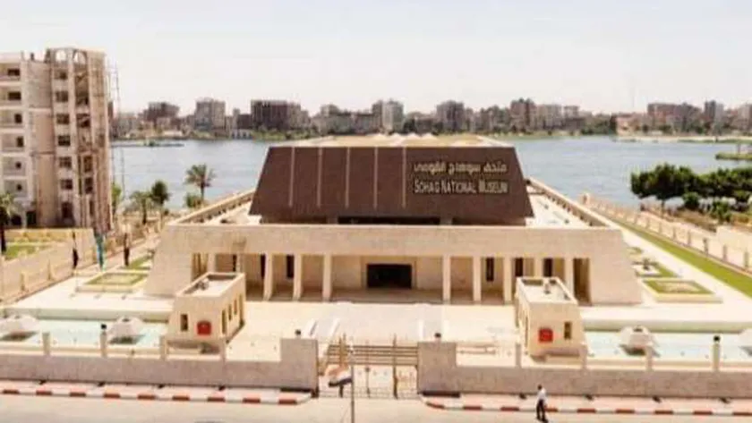 أستاذ اقتصاد: الفجوة التنموية بين الصعيد وباقي الدولة انحسرت في عهد السيسي
| يلا شوت