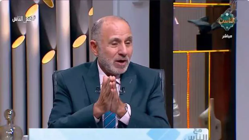 أستاذ طب نفسي يُحذِّر من بعض الآباء: يدمرون أبناءهم (فيديو)
| يلا شوت