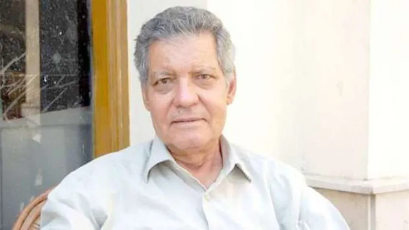 وفاة الشاعر محمد إبراهيم أبو سنة.. اعرف موعد صلاة الجنازة
| يلا شوت