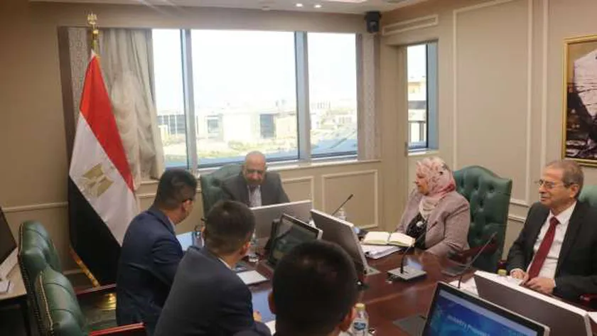 وزير الكهرباء: نبني شبكة توزيع ذكية وآمنة لتحسين جودة تغذية التيار
| يلا شوت