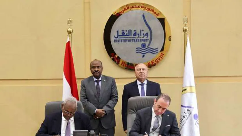 توقيع مذكرة تفاهم في مجال تطوير المواني وإنشاء الطرق بجيبوتي
| يلا شوت