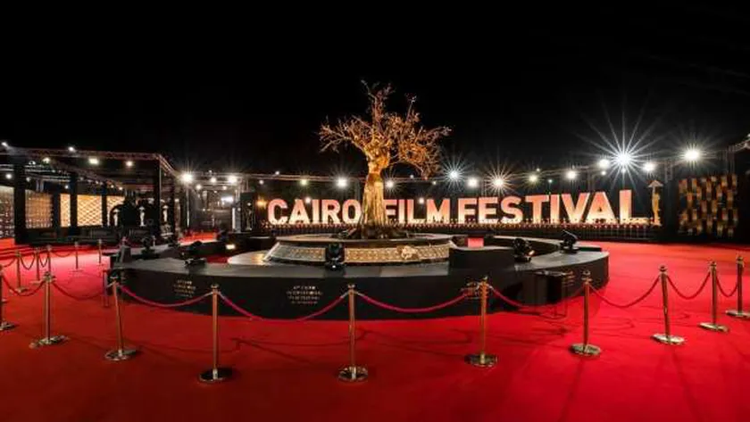 «القاهرة الإخبارية»: مهرجان القاهرة السينمائي وجهة لصناع الإبداع حول العالم
| يلا شوت