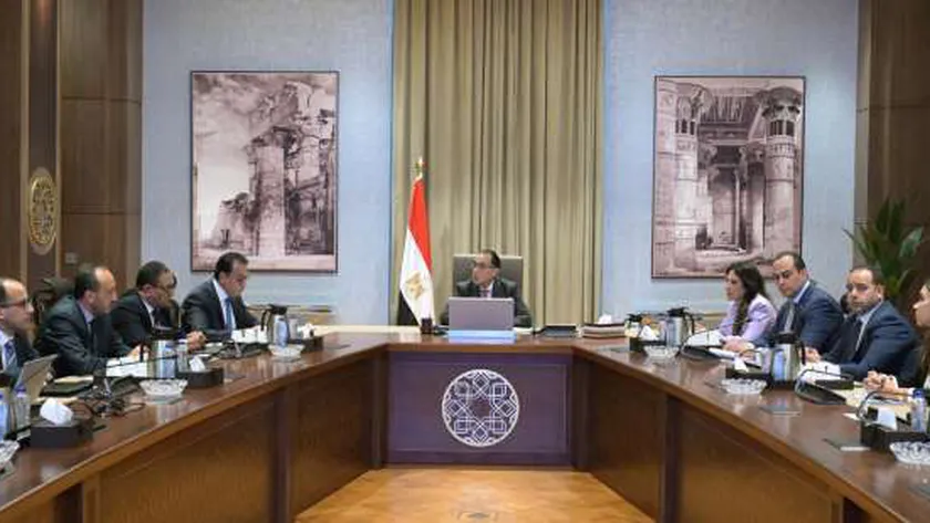 رئيس الوزراء يتابع تنفيذ المرحلة الثانية من منظومة التأمين الصحي الشامل
| يلا شوت