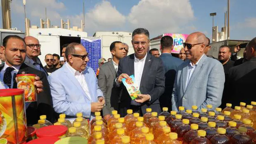 إقامة سوق اليوم الواحد كل يوم جمعة بأسعار مخفضة
| يلا شوت