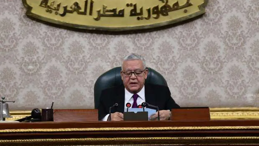 رئيس «النواب»: مستمرون في تلقي مقترحات وتعديلات مشروع قانون الإجراءات الجنائية
| يلا شوت