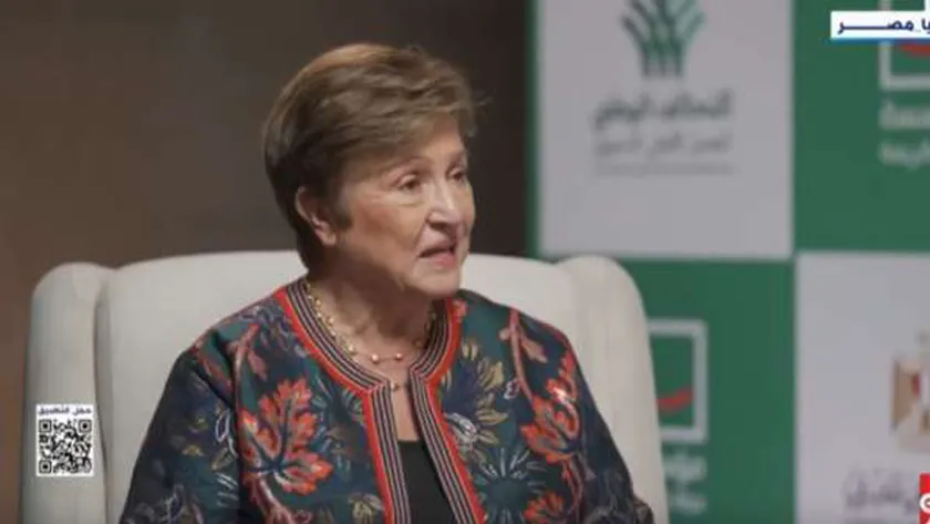 مدير صندوق النقد توجه رسالة لمصريات ملهمات في حياة كريمة: «افتخرن بأنفسكن»
| يلا شوت
