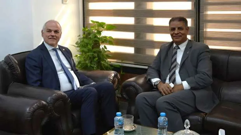«الاستشعار من بُعد» تبحث تطبيق نظام «إفريقيا الرقمية» لتدوين بيانات القارة
| يلا شوت