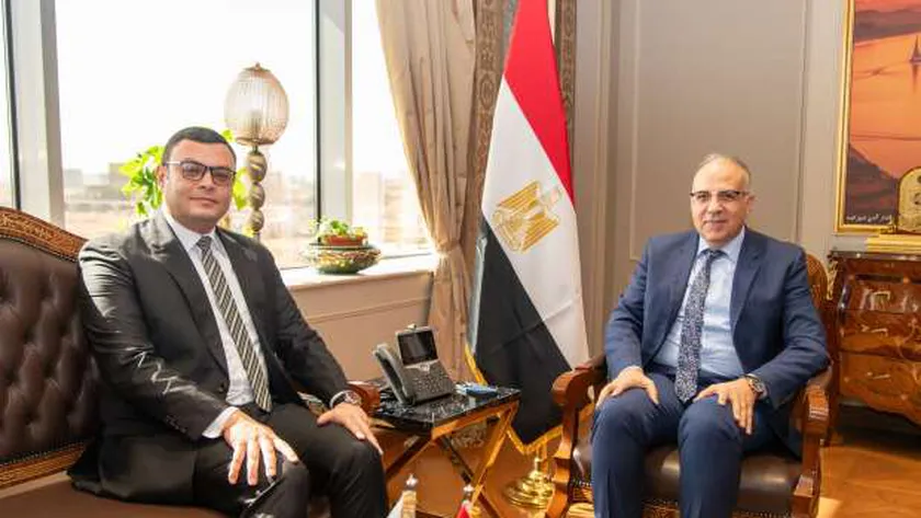 وزيرا الري والإسكان يناقشان التنسيق حول سحب المياه الجوفية لتلبية احتياجات الشرب
| يلا شوت