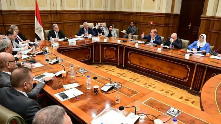 «محلية النواب» تمهل جهات حكومية أسبوعا للرد على المشروعات المتوقف تنفيذها
| يلا شوت