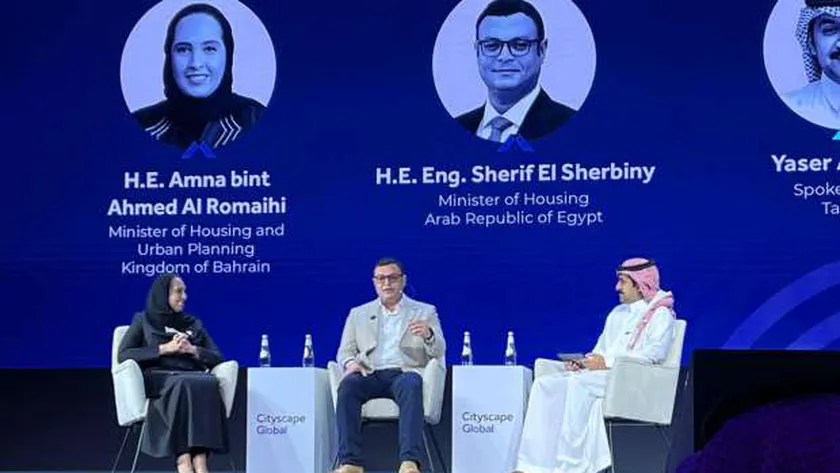 وزير الإسكان يستعرض التجربة المصرية الرائد في جلسة حوارية بمعرض عقاري بالسعودية
| يلا شوت