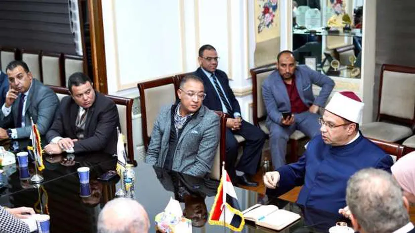 المجلس الأعلى للشئون الإسلامية: كتب ومراجع فكرية لمواجهة الخطاب المتطرف
| يلا شوت