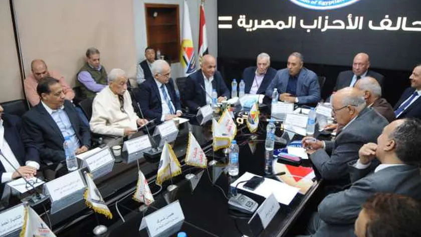 «محاربة الشائعات» تتصدر أجندة اجتماع تحالف الأحزاب اليوم
| يلا شوت