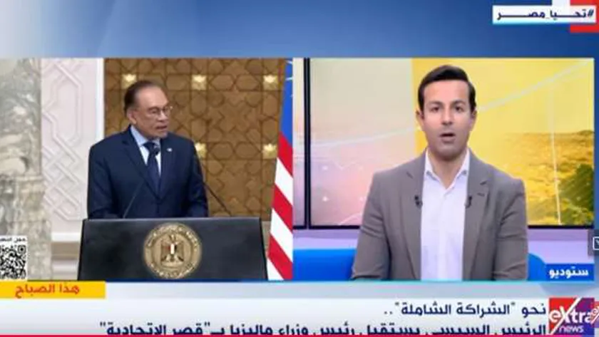 أستاذ في العلاقات الدولية: مصر تعمل على توطين الصناعات وجذب الاستثمارات الخارجية
| يلا شوت
