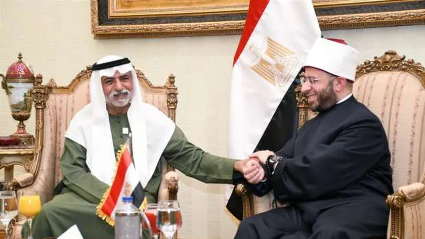 وزير الأوقاف يستقبل وزير التسامح والتعايش الإماراتي لتعزيز التعاون
| يلا شوت